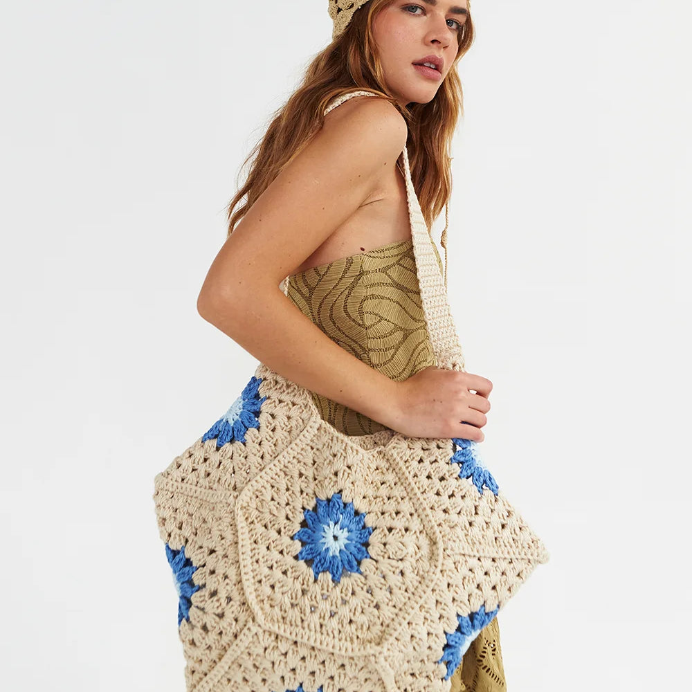The Flow Handbag In Ivory